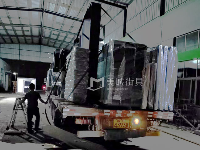安（ān）徽合肥候車亭（tíng）